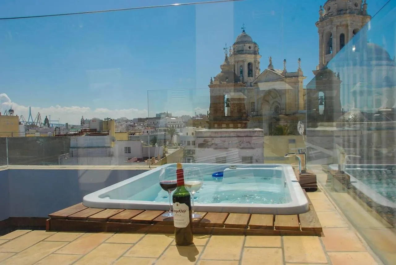 Apartamento ***** Attic With Impressive Views And Jacuzzi Cádiz 0*,  España